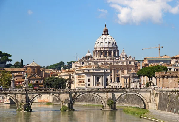 St. Peters Basilica in Rome — Stock Photo, Image