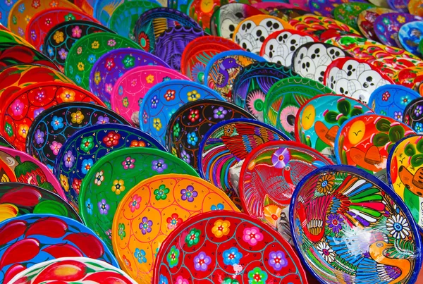 Παραδοσιακά μεξικάνικα κεραμικά — Φωτογραφία Αρχείου