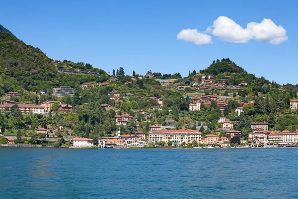 Cernobbio stad på Comosjön — Stockfoto