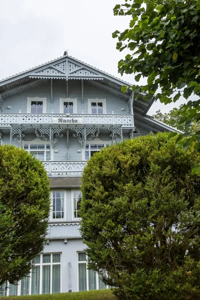 Costa Báltica precioso edificio histórico Imágenes de stock libres de derechos