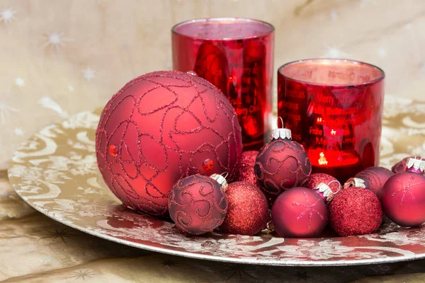 Elegáns vörös karácsony Csendélet — Stock Fotó