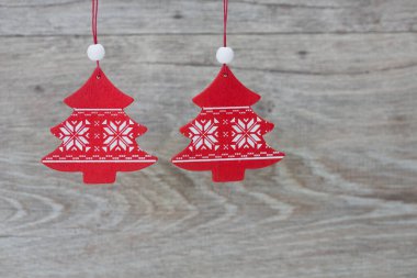 Kopya Boşluğu ile Noel Süslemeleri Asılıyor