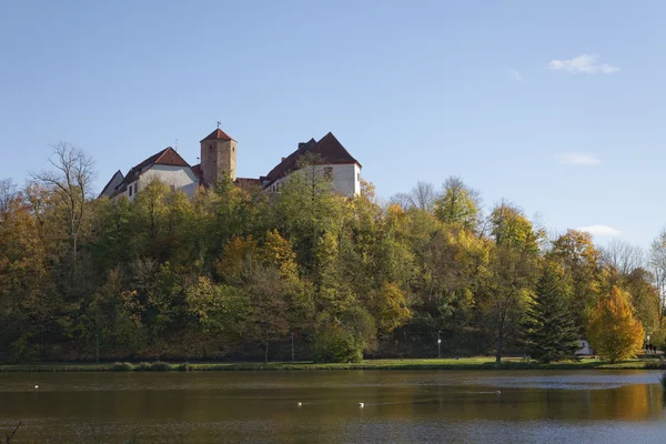 Bad Iburg vár ősszel, Osnabruecker telek, Alsó-Szászország, Németország — Stock Fotó