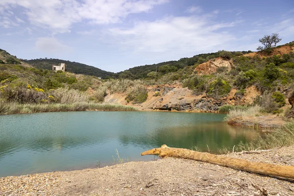 Porto Azzurro, małe jezioro Terranera, Elba, Toskania, Włochy, Europa — Zdjęcie stockowe