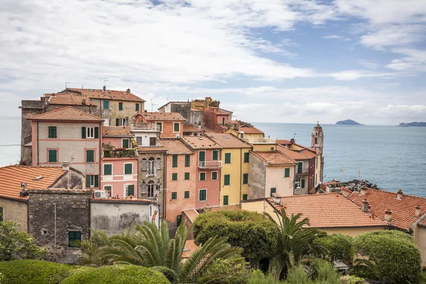 Tellaro, typische häuser an der ligurischen küste, ligurien, italien — Stockfoto