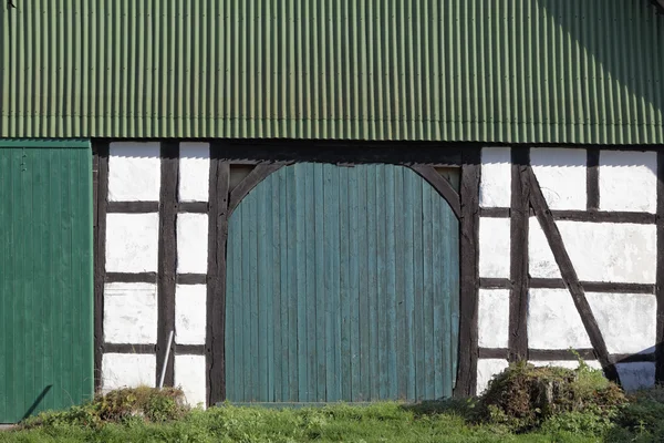 Casa de madera en Georgsmarienhuette, Osnabrueck country, Baja Sajonia, Alemania — Foto de Stock