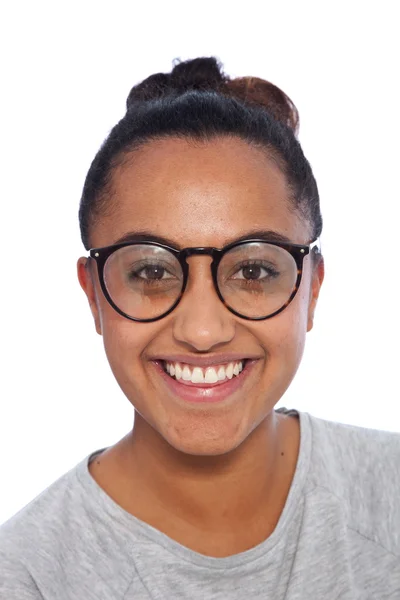 Menina indiana feliz com óculos Olhando para a câmera — Fotografia de Stock