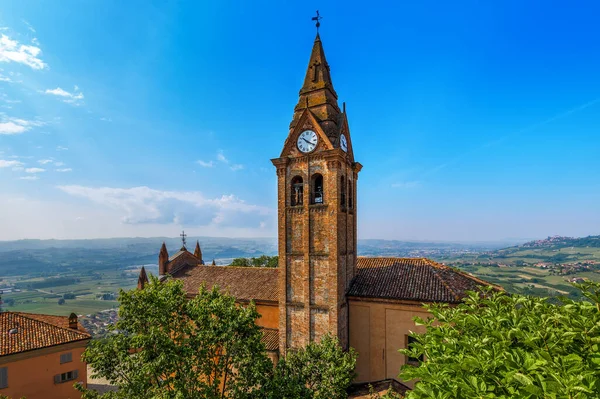 Uitzicht Van Bovenaf Het Dak Van Kerk Oude Bakstenen Klokkentoren — Stockfoto