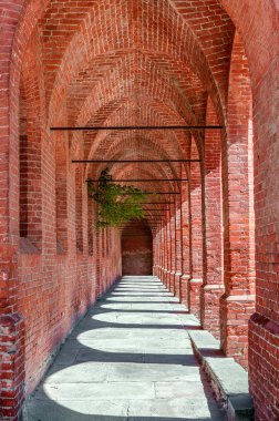 eski kemerli geçit.