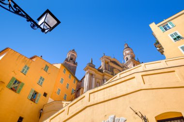 Menton, Fransa'nın mimarisi.