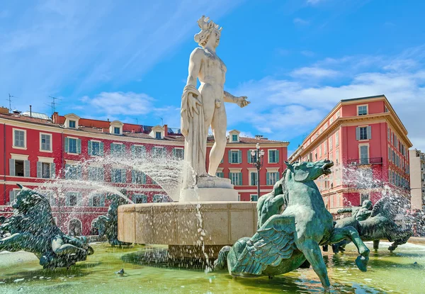 Fonte do Sol em Nice, França . — Fotografia de Stock