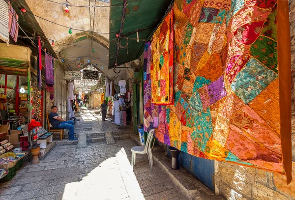 Antiguo mercado en Jerusalén, Israel . — Foto de Stock