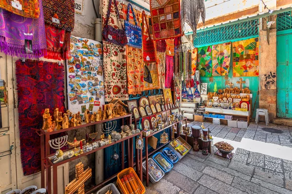 Bazar dans la vieille ville de Jérusalem . — Photo