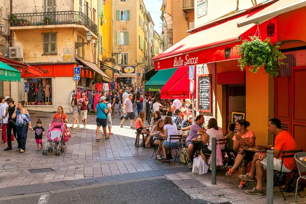 Óváros Nizza, Franciaország. — Stock Fotó