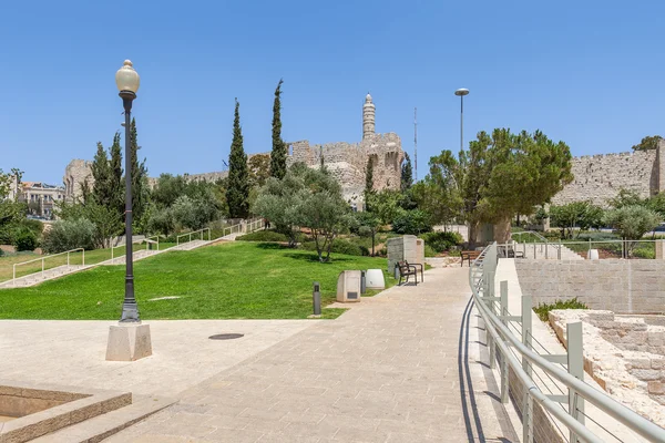 Parco urbano a Gerusalemme, Israele . — Foto Stock