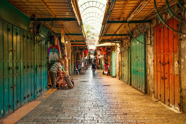 Bazar nella Città Vecchia di Gerusalemme . Fotografia Stock