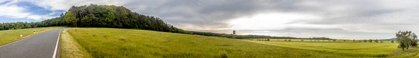 Belo Panorama Prados Agrícolas Verdes Com Árvores Hesse Alemanha — Fotografia de Stock