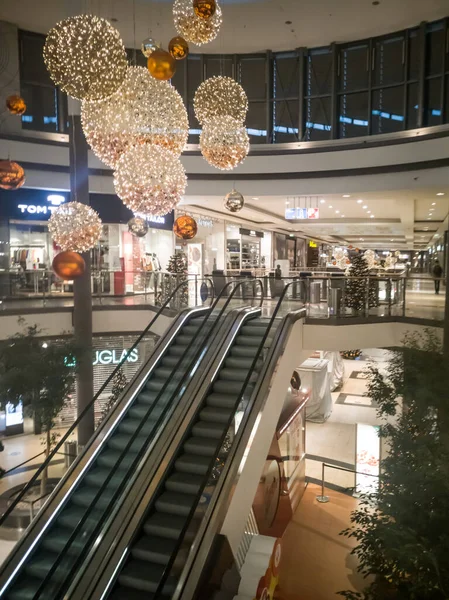 Wetzlar Germany 2020 Lockdown Deserted Shopping Mall Christmas Time — Stock Photo, Image