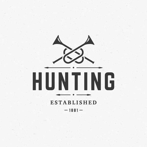 Hunting Club Vintage Logo Template Emblem. Cross Bugle Horns Silhouette — Stock Vector