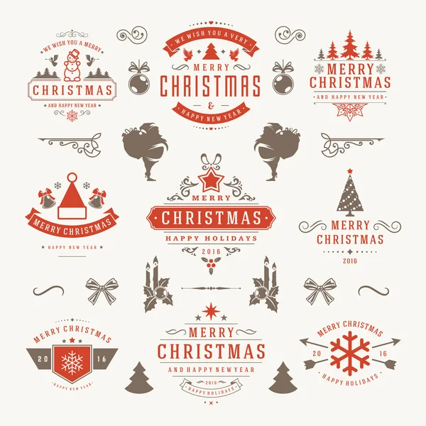 Feliz Navidad y Feliz Año Nuevo Desea Etiquetas Tipográficas y Conjunto de Placas — Archivo Imágenes Vectoriales