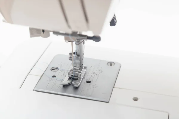 Macro Sewing Machine Needle White Background — Stock Photo, Image