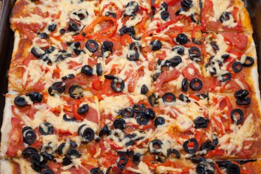 Fırında taze vejetaryen pizza dışında