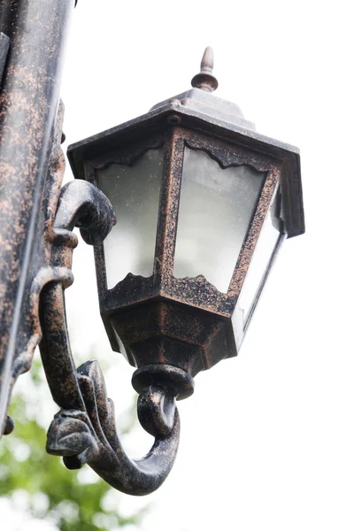 Oude bronzen stad lantaarn — Stockfoto