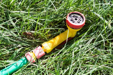 Meme için bahçe hortumu