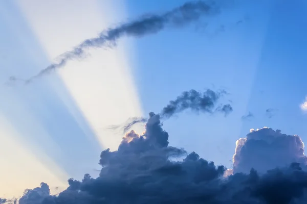 Nubes en el cielo —  Fotos de Stock