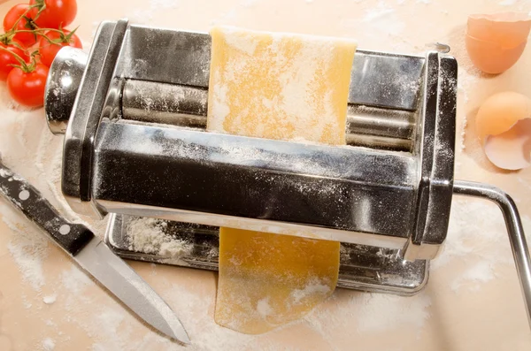 Pasta dough is prepared for lasagne — Stock Photo, Image