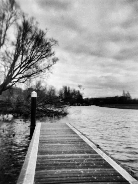 Empty Jetty River Black White Photo Taken Pinhole Film Camera — Stock Photo, Image