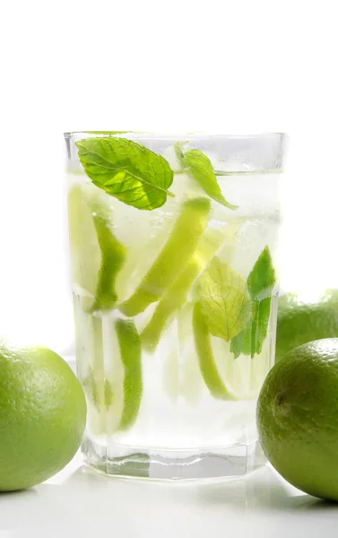 Mojito rum cocktail with lime — Stock Photo, Image
