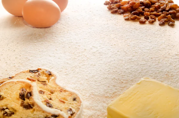 Ingredientes para hacer un christmasstollen — Foto de Stock