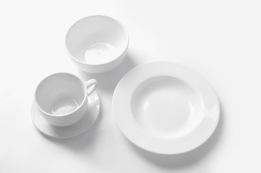 Beyaz üzerine temiz dishware