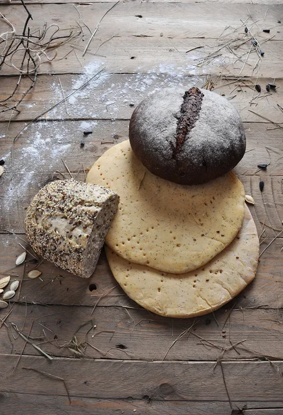 Fresh retro vintage bread on the wooden — Stock Photo, Image