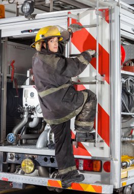 Kamyon, itfaiye tırmanma Firewoman