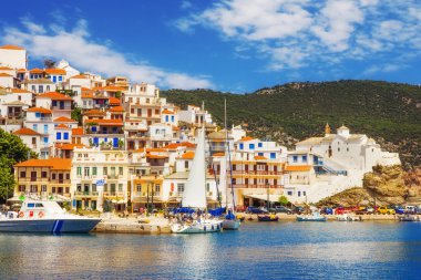 Skopelos eski şehir-olarak görüldü ve su
