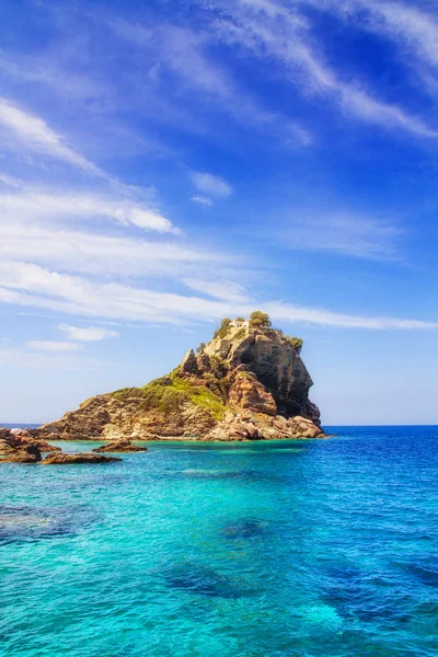 Agios Ioannis Kapelle auf der Insel Skopelos in Griechenland — Stockfoto