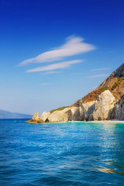 ララリア ビーチ サンセット、スキアトス島、ギリシャ — ストック写真