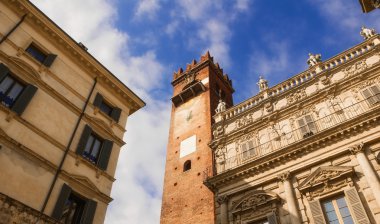 Torre del Gardello ve Palazzo Maffei, Verona, İtalya