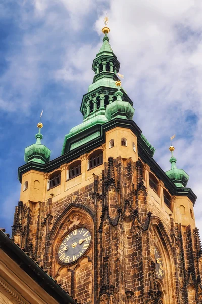 Wieża St. Vitus cathedral w Hradczany, Praga — Zdjęcie stockowe