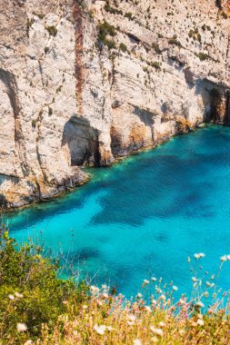 Portre Skinari belvedere görüldüğü gibi Zakynthos Adası, mavi mağara