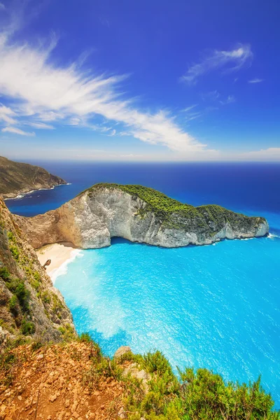 Praia de Navagio na ilha de Zakynthos, Grécia — Fotografia de Stock
