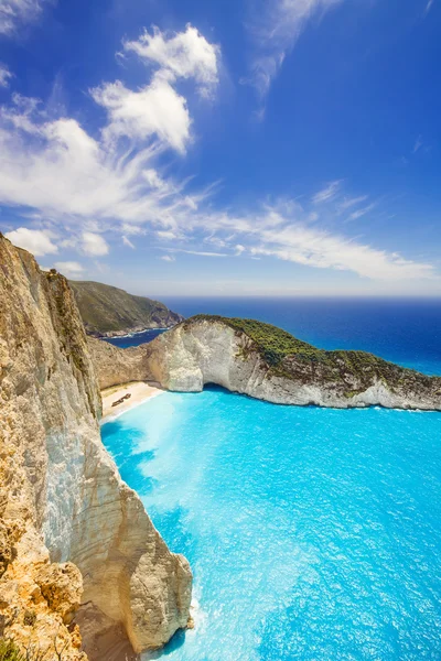 Navagio strand op het eiland zakynthos, Griekenland — Stockfoto
