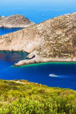 Agios Ioanis adacık yakınındaki Porto Vromi, Zakynthos island, Yunanistan