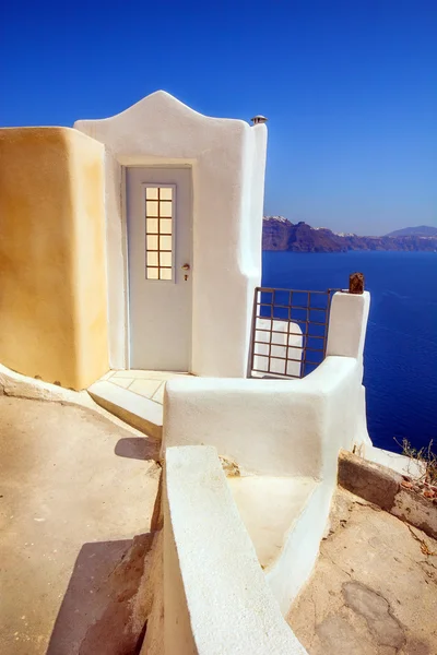 Traditionell arkitektur i byn Oia, Santorini, Grekland — Stockfoto