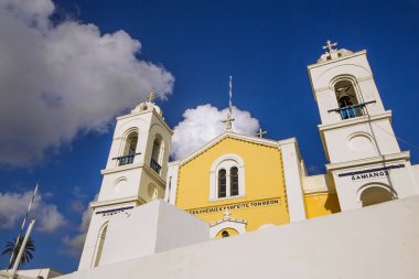 Megalochori Köyü, Santorini mermer Kilisesi (Aziz Cosmas ve Damian)