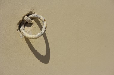 Paslı demir yüzük