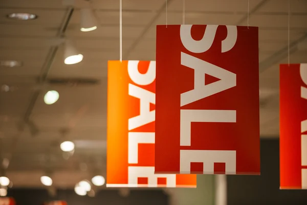 Alışveriş merkezinde satışı işareti