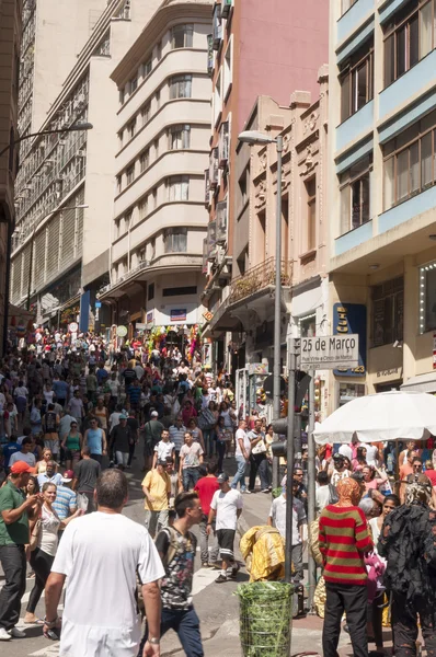 People near street  25 March, city Sao Paulo, Brazil. — Stock Photo, Image